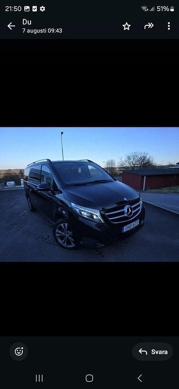 Svart Begagnad 2017 Mercedes V250 Minibuss | 295 000 kr (Superpris) - Bild 1/4