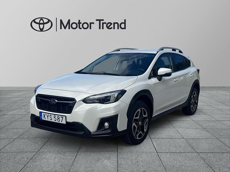 Vit Begagnad 2018 Subaru XV SUV | 189 000 kr (Bra pris) - Bild 1/4