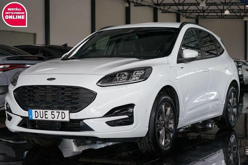 Vit Begagnad 2022 Ford Kuga ST-Line SUV | 254 500 kr (Marknadspris) - Bild 1/4