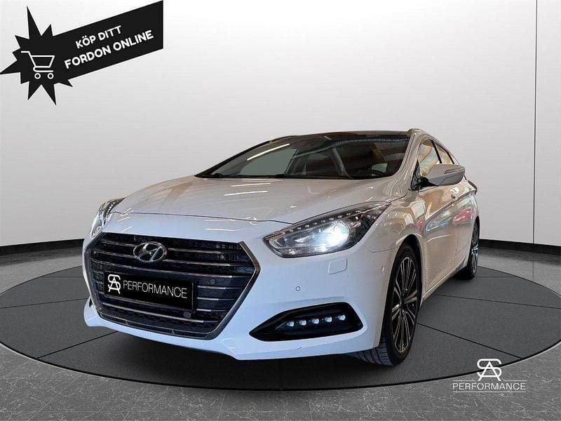 Vit Begagnad 2017 Hyundai i40 Kombi | 139 900 kr (Marknadspris) - Bild 1/4