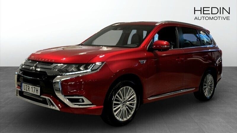 Röd (red) Begagnad 2020 Mitsubishi Outlander P-HEV SUV | 249 000 kr (Marknadspris) - Bild 1/4