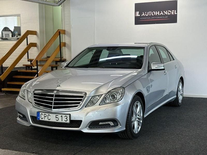 Silver Begagnad 2010 Mercedes E250 Avantgarde Sedan | 119 900 kr (Bra pris) - Bild 1/4