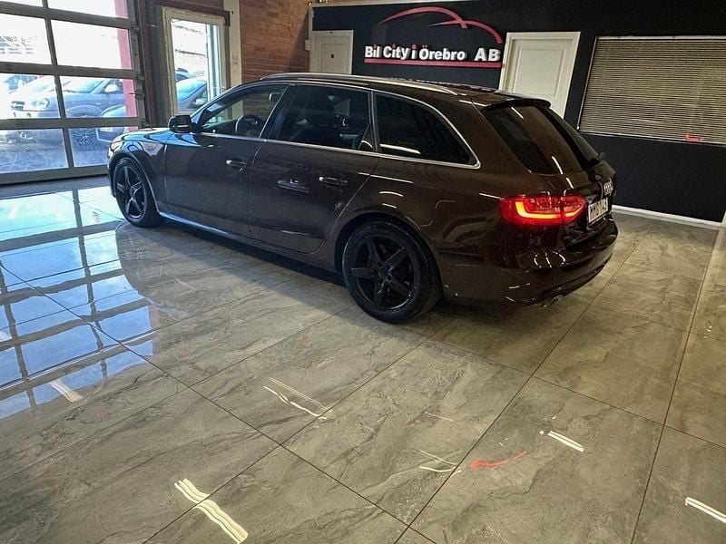 Begagnad Audi A4 Sport 163 HK (119 kW) 2013 Brun Kombi