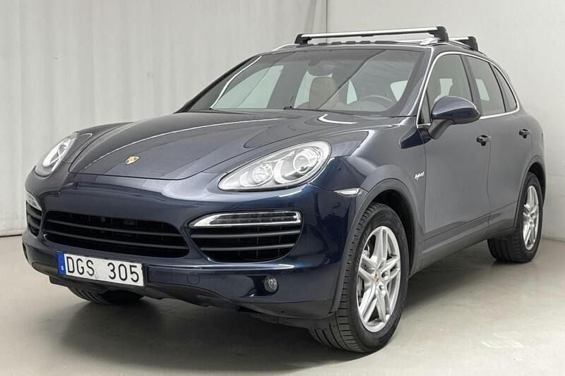 Mörkblå Begagnad 2011 Porsche Cayenne SUV | 200 000 kr - Bild 1/2