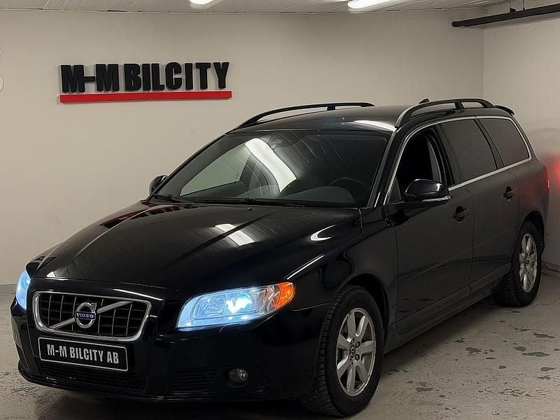 Svart Begagnad 2011 Volvo V70 Momentum Kombi | 99 900 kr (Bra pris) - Bild 1/4