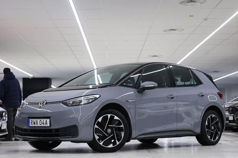 Begagnad VW ID.3 Pro Performance 150 kW (204 HK) 2022 Grå Halvkombi