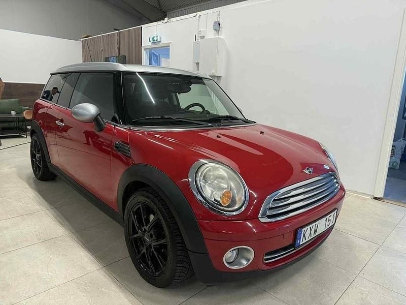Röd Begagnad 2008 Mini Cooper Clubman Pepper Kombi | 39 900 kr - Bild 1/4