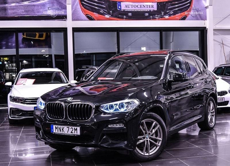 Svart Begagnad 2019 BMW X3 M Sport SUV | 339 900 kr (Superpris) - Bild 1/4