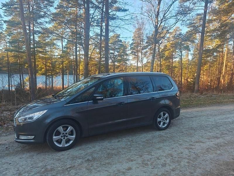 Begagnad Ford Galaxy Titanium 150 HK (110 kW) 2017 Minibuss