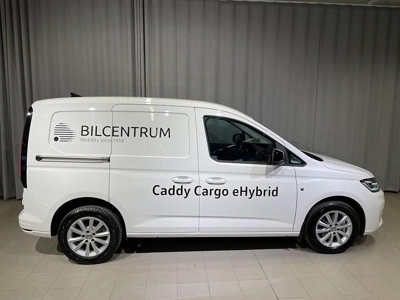 Begagnad VW Caddy 151 HK (111 kW) 2025 Vit Minibuss