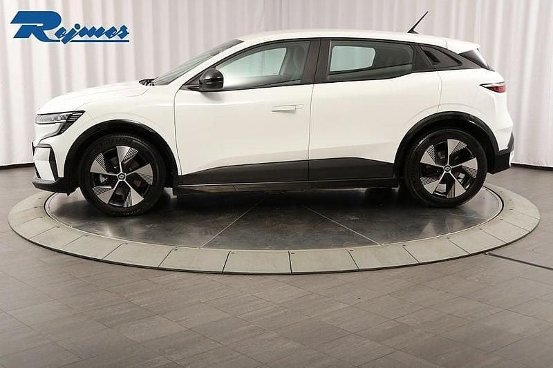 Begagnad Renault Mégane Equilibre 161 kW (220 HK) 2022 Vit Kombi