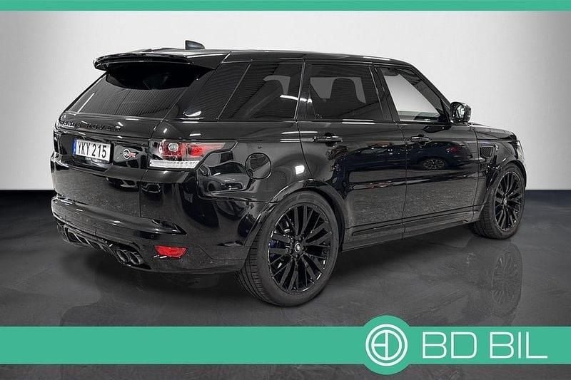 Begagnad Land Rover Range Rover Sport SVR 551 HK (405 kW) 2017 Svart SUV