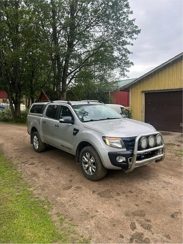 Grå Begagnad 2013 Ford Ranger Pickup | 100 000 kr (Superpris) - Bild 1/4
