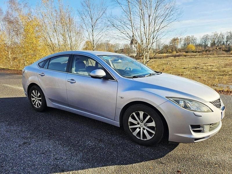 Grå Begagnad 2008 Mazda 6 Inclusive Halvkombi | 25 000 kr (Marknadspris) - Bild 1/4