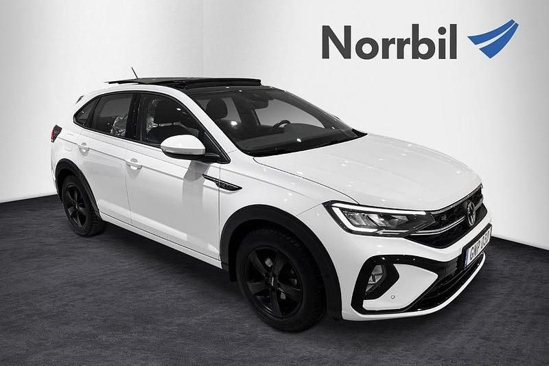 Vit Begagnad 2022 VW Taigo SUV | 244 900 kr (Marknadspris) - Bild 1/4