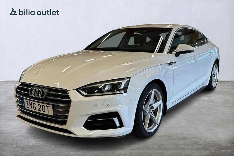 Vit Begagnad 2019 Audi A5 Sportback Proline Halvkombi | 279 900 kr (Marknadspris) - Bild 1/3