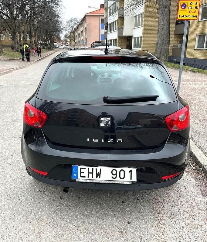 Begagnad Seat Ibiza 105 HK (77 kW) 2010