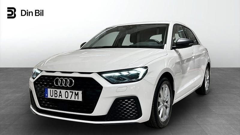 Vit Begagnad 2020 Audi A1 Sportback Proline Halvkombi | 199 000 kr (Marknadspris) - Bild 1/4