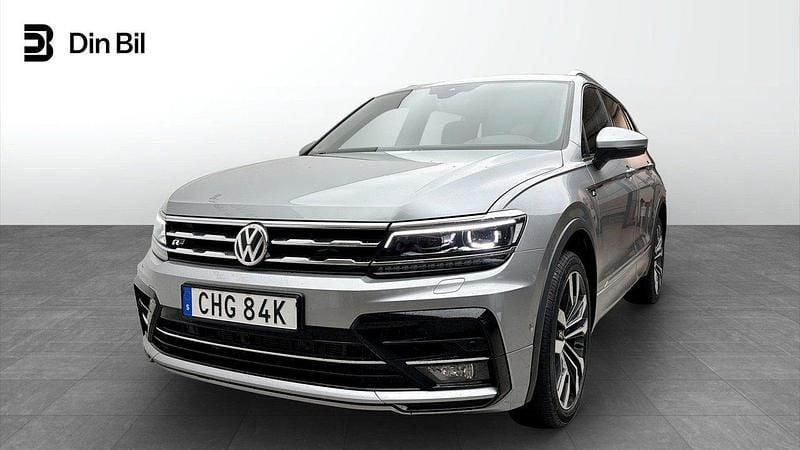 Silver Begagnad 2021 VW Tiguan Allspace R-line SUV | 359 900 kr (Marknadspris) - Bild 1/4