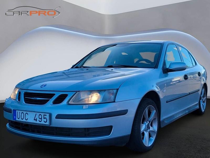 Ljusgrå Begagnad 2003 Saab 9-3 Linear Sedan | 29 900 kr (Marknadspris) - Bild 1/4