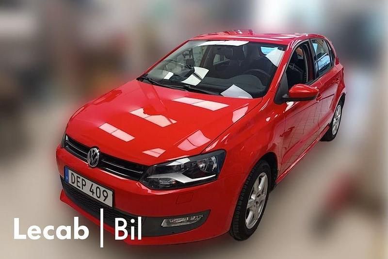 Röd (flash red) Begagnad 2014 VW Polo Halvkombi | 89 500 kr (Marknadspris) - Bild 1/1