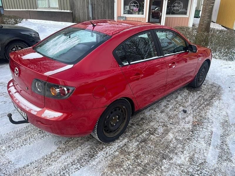 Begagnad Mazda 3 150 HK (110 kW) 2006 Sedan