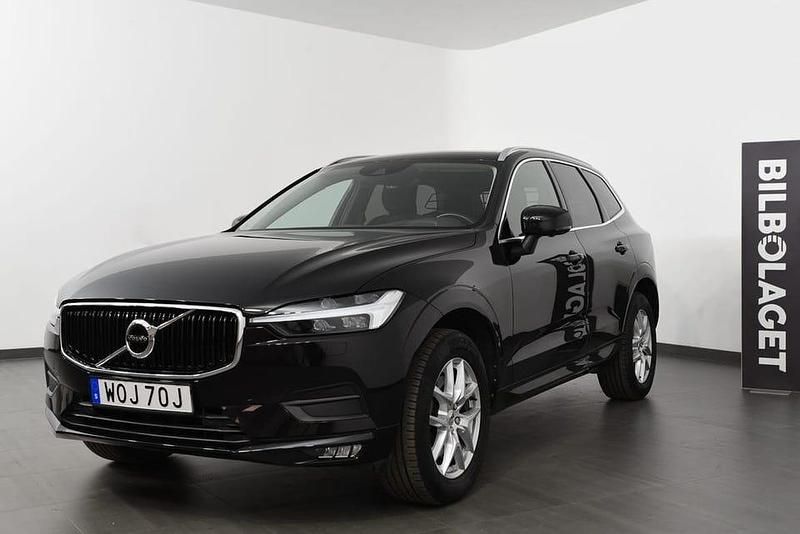 Svart Begagnad 2021 Volvo XC60 Momentum SUV | 335 800 kr (Superpris) - Bild 1/4
