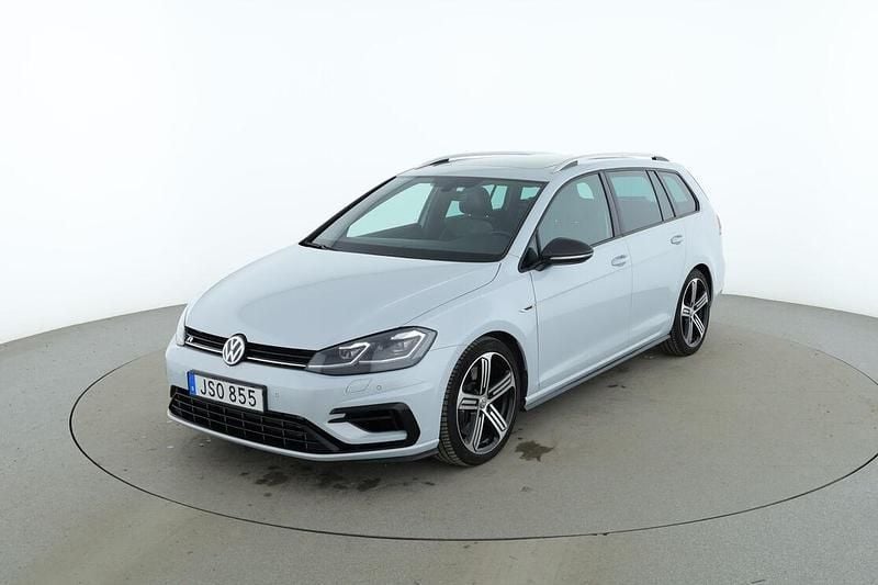 Silver Begagnad 2017 VW Golf VII R Kombi | 255 000 kr (Dyr) - Bild 1/3