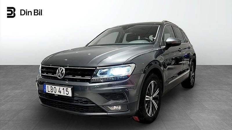 Begagnad VW Tiguan Executive 150 HK (110 kW) 2018 Silver SUV