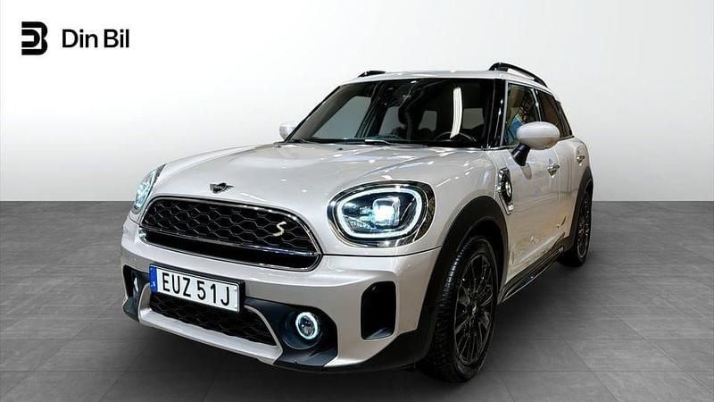 Beige Begagnad 2023 Mini Cooper Countryman SUV | 309 900 kr (Marknadspris) - Bild 1/4
