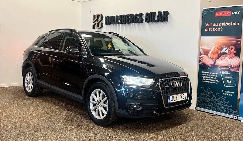 Svart Begagnad 2012 Audi Q3 Comfort SUV | 124 900 kr (Marknadspris) - Bild 1/4