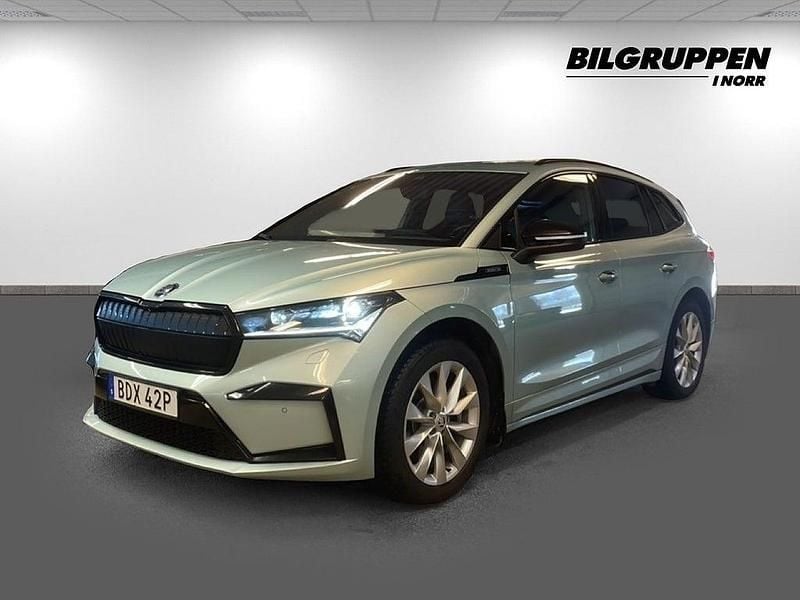 Begagnad Skoda Enyaq iV SportLine 194 kW (265 HK) 2022 Silver SUV