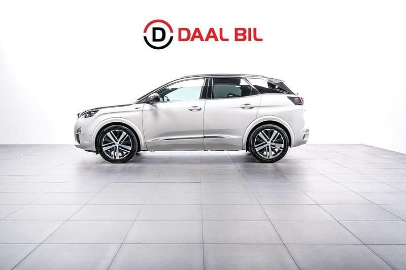 Vit Begagnad 2017 Peugeot 3008 GT SUV | 189 700 kr (Marknadspris) - Bild 1/4