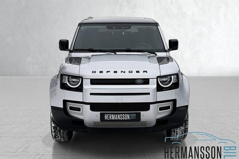Begagnad Land Rover Defender 239 HK (175 kW) 2021 Silver SUV