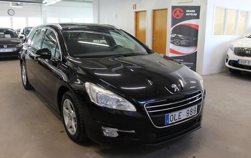 Begagnad Peugeot 508 SW 114 HK (83 kW) 2012 Svart Kombi
