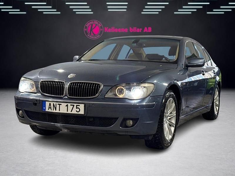 Begagnad BMW 750 367 HK (269 kW) 2005 Mörkgrå Sedan