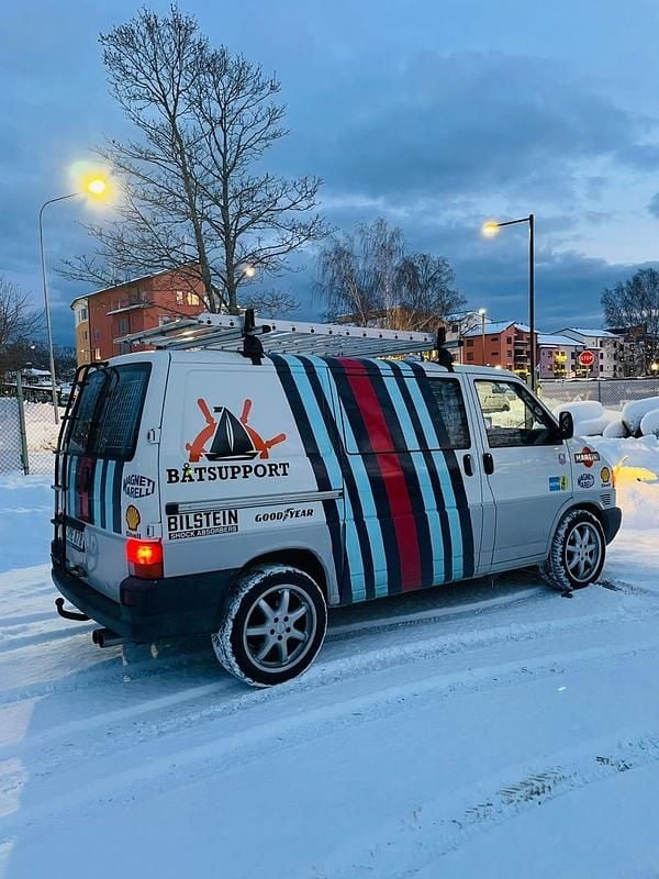 Begagnad VW T4 115 HK (84 kW) 2001 Van