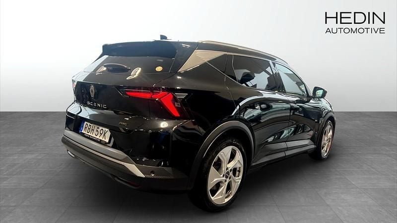 Begagnad Renault Scénic Techno 160 kW (218 HK) 2024 Svart Minibuss