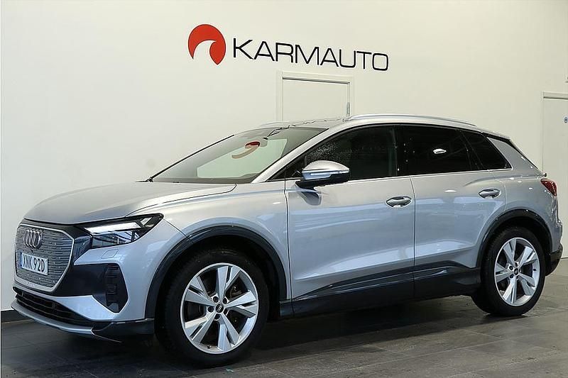 Begagnad Audi Q4 e-tron 150 kW (204 HK) 2021 Silver SUV