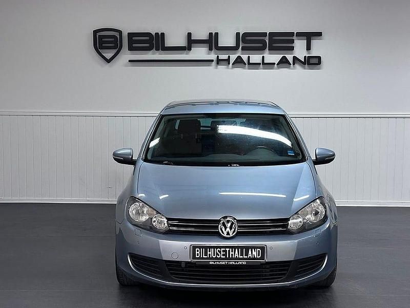 Begagnad VW Golf VI 122 HK (89 kW) 2010 Blå Halvkombi