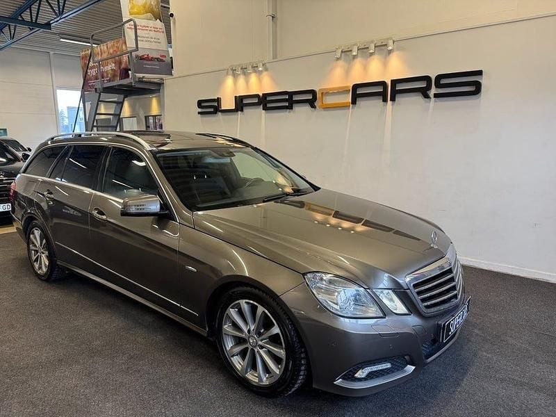 Mörkgrå Begagnad 2010 Mercedes E350 Avantgarde Kombi | 88 000 kr (Superpris) - Bild 1/4