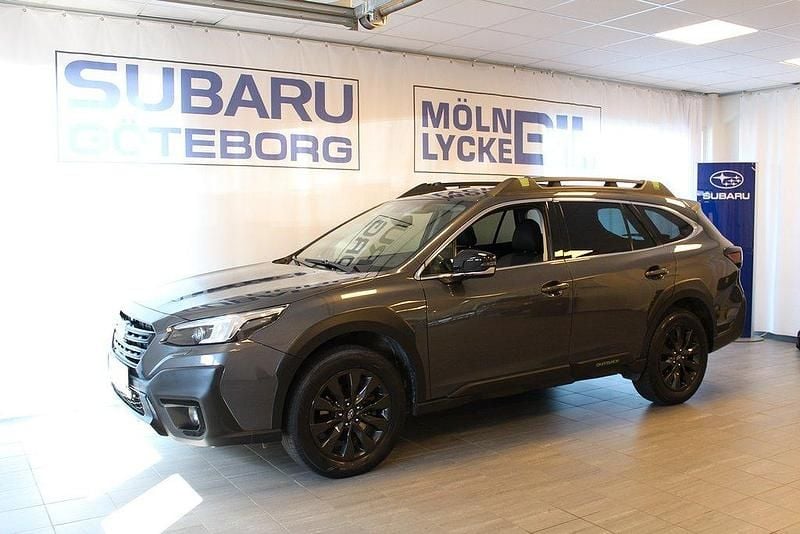 Grå Begagnad 2022 Subaru Outback SUV | 364 900 kr (Marknadspris) - Bild 1/4
