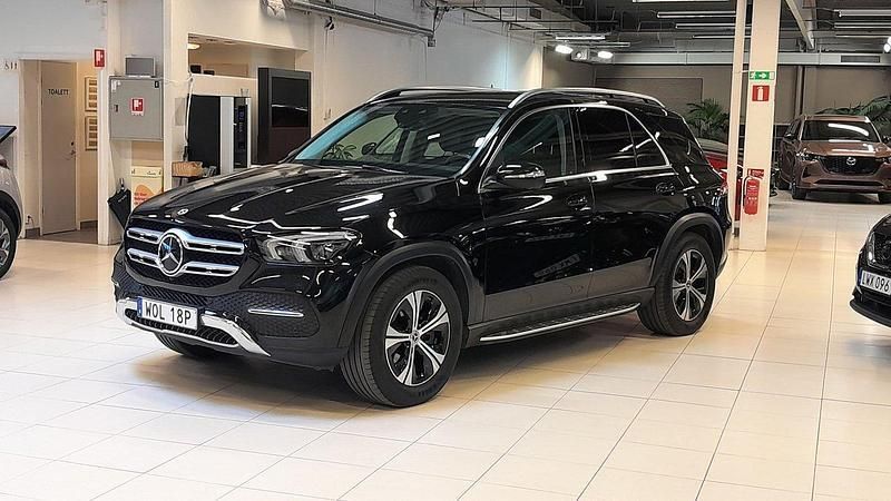Svart Begagnad 2022 Mercedes GLE350 SUV | 599 900 kr - Bild 1/4