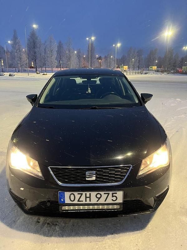 Begagnad 2016 Seat Leon Halvkombi | 89 000 kr (Superpris) - Bild 1/4