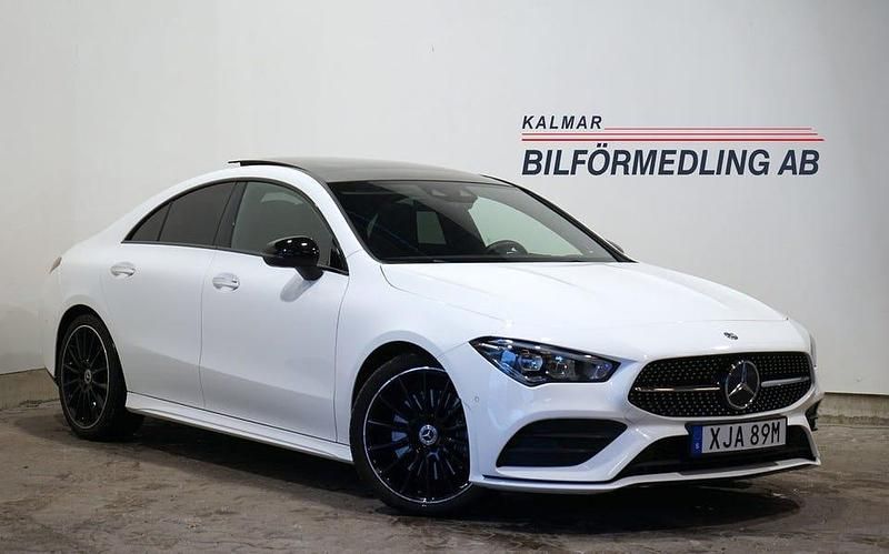 Polar vit Begagnad 2020 Mercedes 220 AMG Sportkupé | 319 900 kr - Bild 1/4