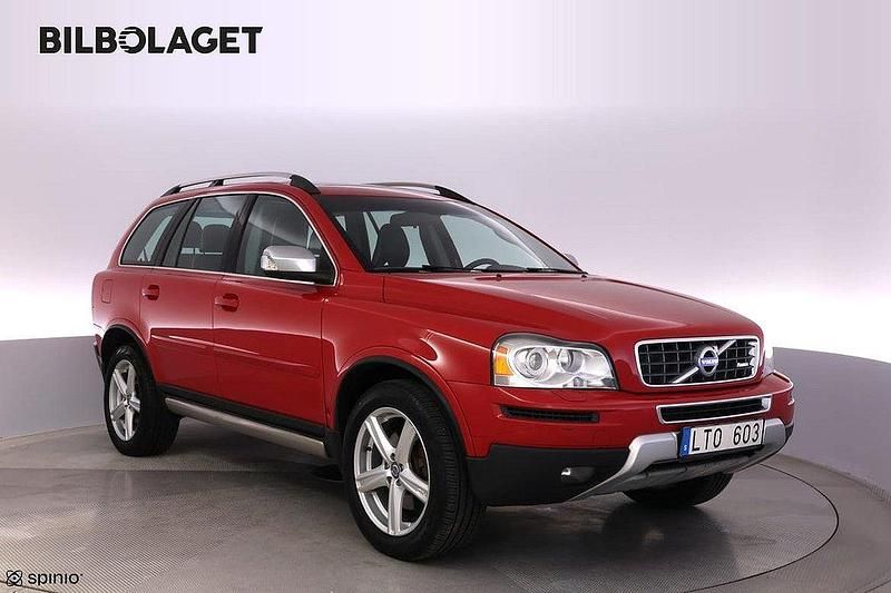 Röd Begagnad 2011 Volvo XC90 R-Design SUV | 149 800 kr (Lite dyr) - Bild 1/4