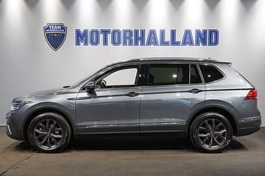 Begagnad VW Tiguan Allspace 151 HK (111 kW) 2023 Grå SUV
