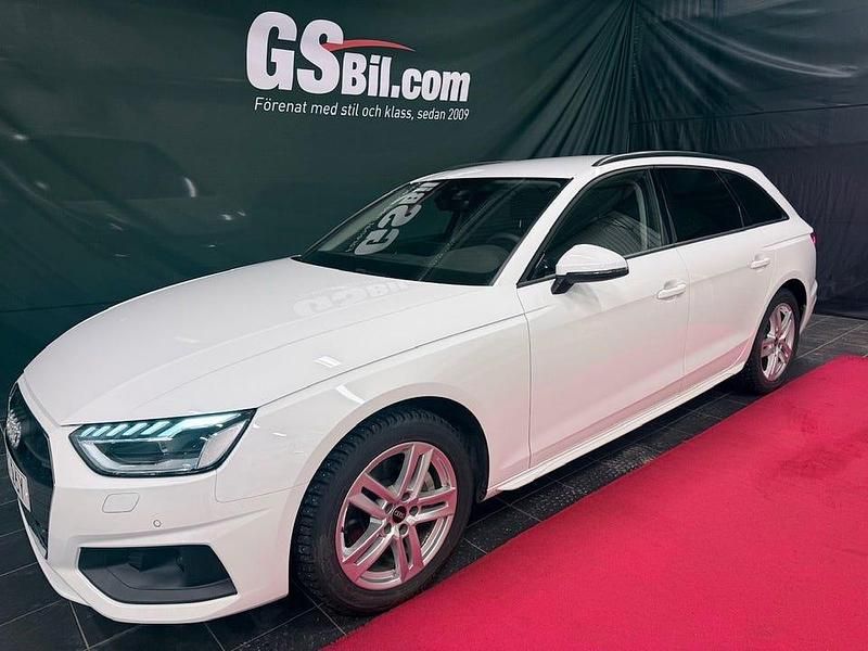 Begagnad Audi A4 Sport 204 HK (150 kW) 2024 Vit Kombi