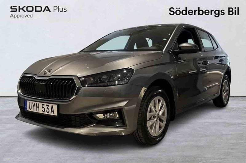 Grå Ny 2025 Skoda Fabia Halvkombi | 269 300 kr - Bild 1/1