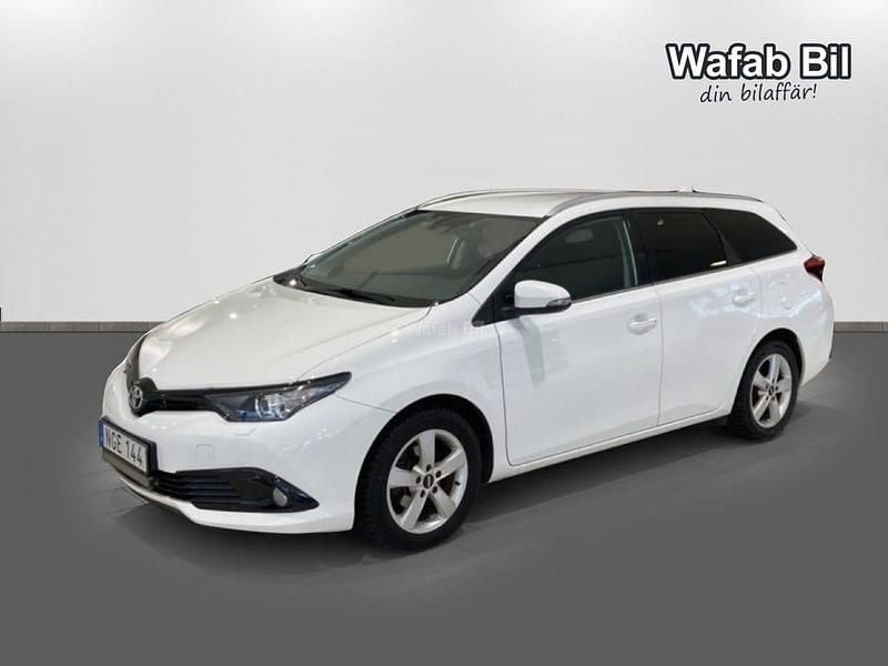 Vit Begagnad 2018 Toyota Auris Kombi | 169 900 kr (Dyr) - Bild 1/4